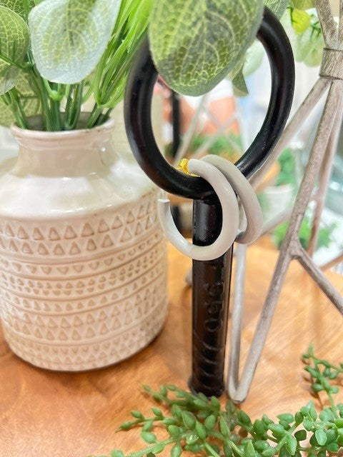 Neutral Clay Hoops in Cement