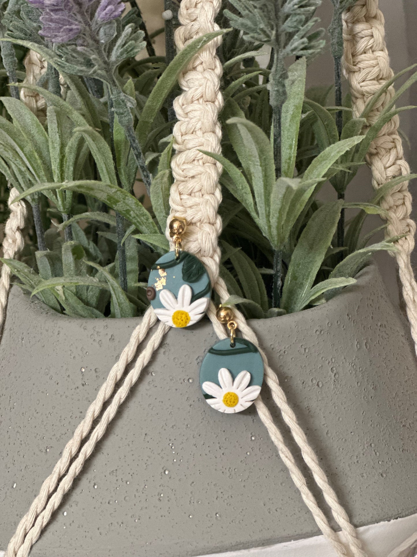 Daisy Chain