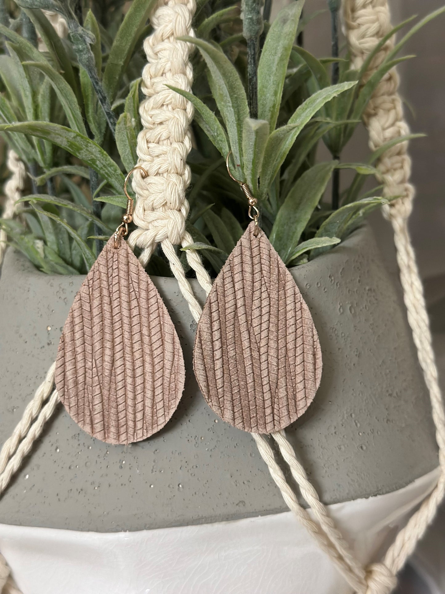 Rose Palm Leather Tear Drops