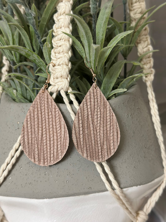 Rose Palm Leather Tear Drops